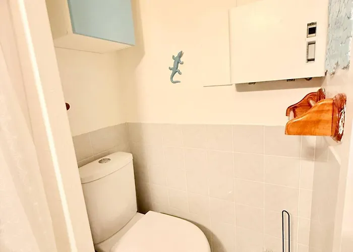 La Voile Bleue - 130 Metres From The